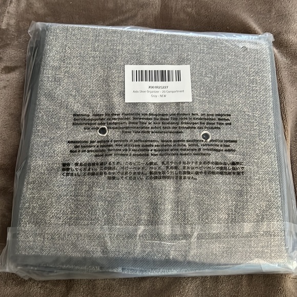 Closet Shoe Organizer 20 Section/ New - Picture 4 of 5